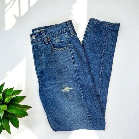 Levi’s Altered 501 Skinny Jeans in Moody Blues - Picture 6 of 12
